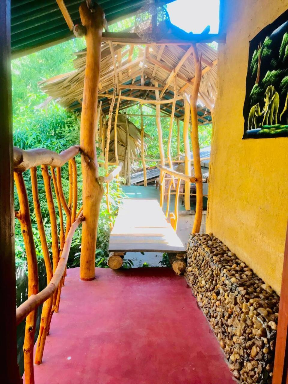 Nature Lovers Safari & Villa Uda Walawe Extérieur photo